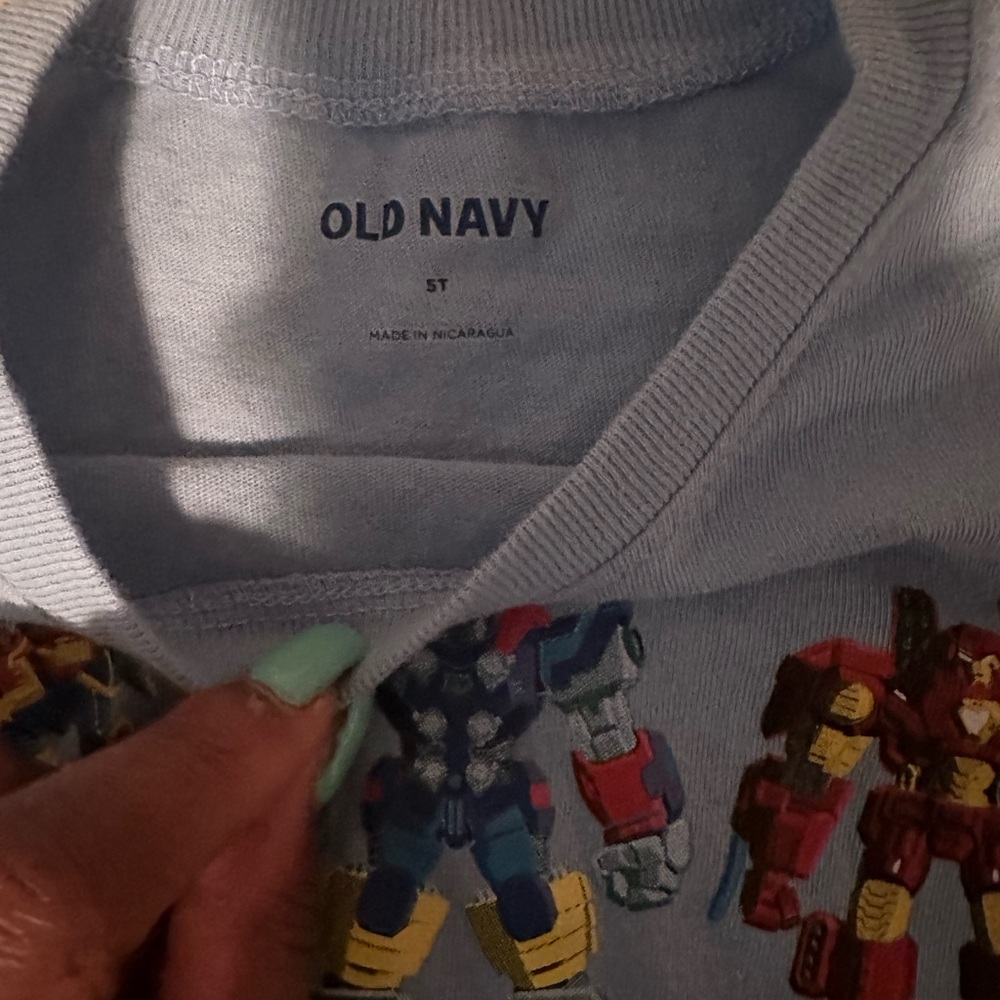 T-Shirts - Picture 2 of 14